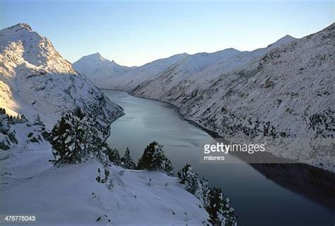 Lago Di Lei Photos And Premium High Res Pictures Getty Images