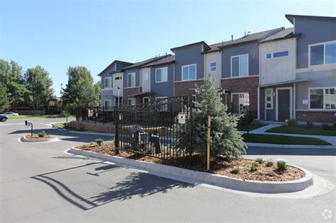 Willow Point Townhomes For Rent In Denver Co