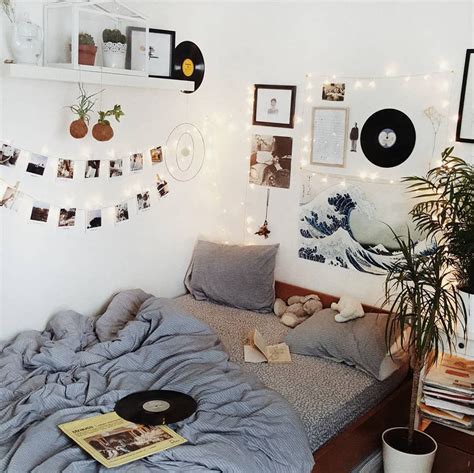 45 Best Bedroom Lights Create A Romantic Atmosphere Pandriva Dorm Room Decor Room