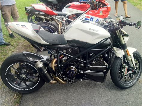 This club accommodates motorcycle riders of all experience levels including beginners. Ducati Travelogue of Tigh Loughhead's Motorcycle ...