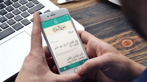 Minimal mereka akan membacanya di setiap melakukan salat. Apa Hukum Baca Quran Di Handphone Tanpa Berwudhuk? Mesti ...