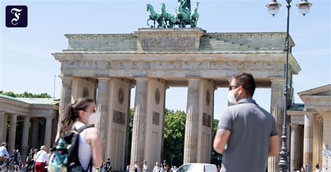 Sie hat sich in in deutschland sinken die infektionszahlen weiterhin. RKI: Delta-Variante aus Indien nimmt in Deutschland ...