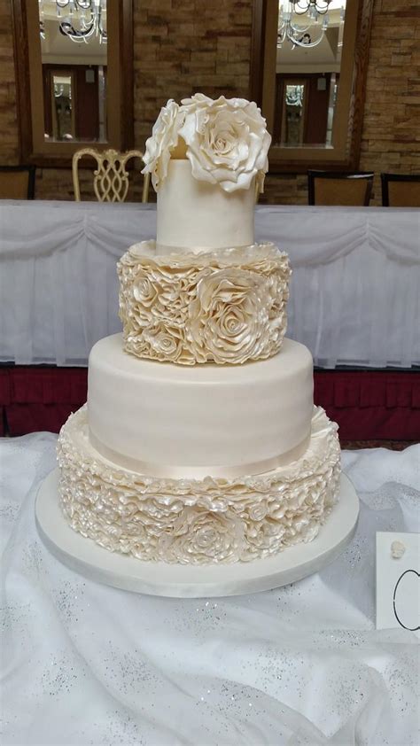 Rose Ruffle Wedding Cake Decorated Cake By Nuala Cakesdecor