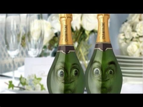 Vous voulez souhaiter un joyeux anniversaire à quelqu'un de proche et vous êtes en panne nous vous proposons une sélection de textes d'anniversaire, découvrez ces modèles de textes et. Champagne ! Joyeux anniversaire humour, carte anniversaire ...