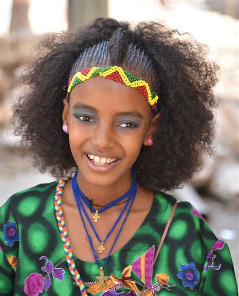 Girl In Mekele Ethiopia Natural Wedding Makeup Hair Styles Wedding Makeup Looks