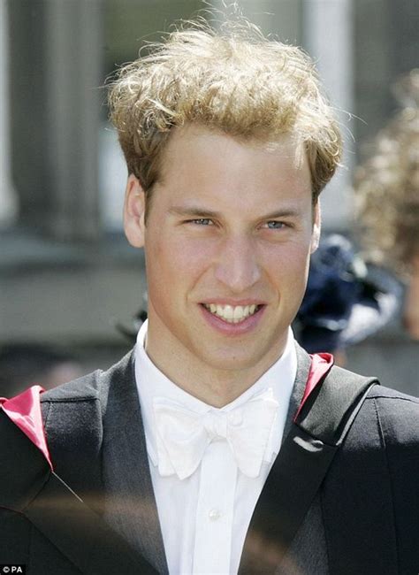 Príncipe william estaria furioso por meghan atacar kate middleton. Esta fue la época en que el príncipe William fue todo un ...