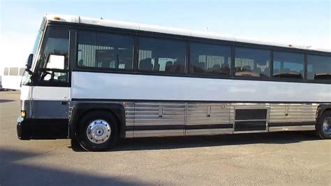 Used Coach 1994 Mci 102dl3 55 Passenger Silver Side Classic Look