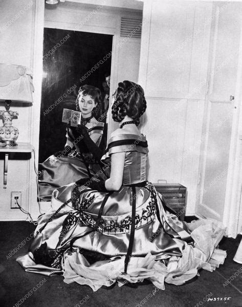 Ava Gardner Candid In Her Mgm Dressing Room The Great Sinner 3104 27