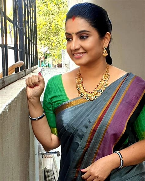 Sujatha rose to fame with her performance in ameer's paruthiveeran (2007), before appearing in several supporting roles as a mother in tamil cinema. Actress Sujitha Dhanush Latest Saree Pics | Latest Indian ...