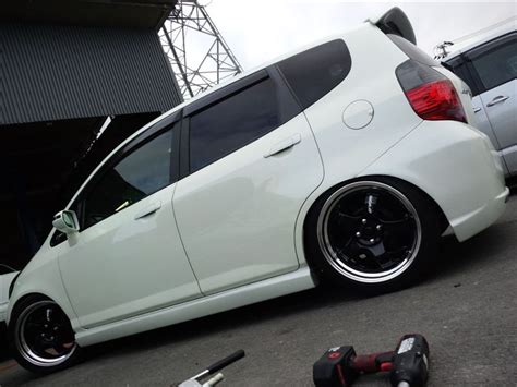 Best modified car racing custom black honda fit body kit. Modified Honda Fit GDs Here in Japan (Many Pictures inside ...