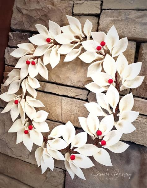 Felt Wreath Wreath Crafts Wreath Decor Diy Wreath Christmas