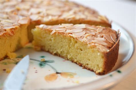 L amandier gâteau fondant aux amandes sans gluten Sunny Délices