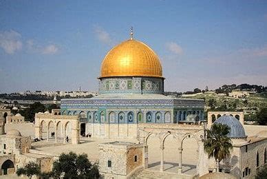 Let me brief you through the story of the construction of this magnificent monument. Sejarah Masjid Al-aqsa Lengkap