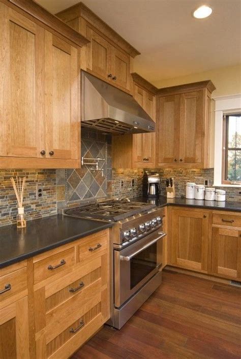 20 Backsplashes With Oak Cabinets Decoomo