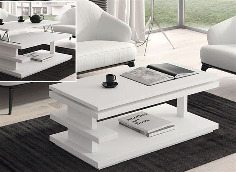 6 feet of table and 5 feet of space. Center Table Cloe | Disemobel