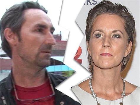 ‘american Pickers Star Michael Wolfes Wife Files For Divorce Beauty