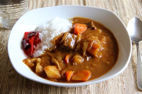 Heat the butter in a large frying pan. Curry and Rice Recipe - Japanese Cooking 101