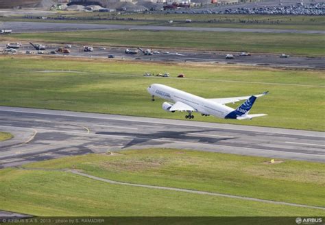 Photos Airbus A350 900 Xwb Has Successful First Flight Airlinereporter