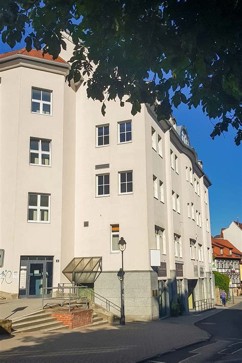 Bitte geben sie im formular ihre suchkriterien ein und die passenden wohnungsangebote werden angezeigt. Service-Wohnung im Stadtzentrum Suhl (barrierefrei)