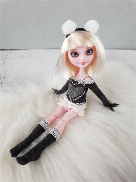 Repaint Doll Ever After High Bunny Blanc Ooak For Sale Monster High