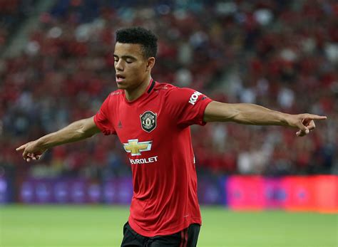 Manchester united asked for mason greenwood to be rested and not called up by england for nations league duty, says manager ole gunnar greenwood, 18, made his senior debut against iceland on 5 september having made 50 appearances in all competitions for united last season. Chi è Mason Greenwood, il 17enne attaccante del Manchester ...