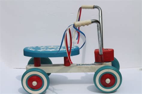Vintage Playskool Tyke Bike Tike Trike Riding Toy Scooter 1976 Red