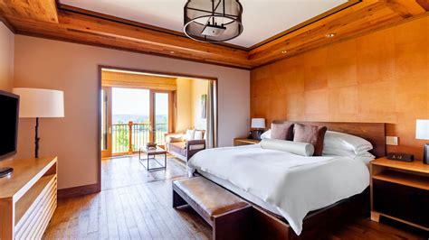 Primland Luxury Blue Ridge Mountain Resort Auberge Resort Collection