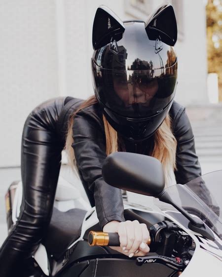 To design provocatively, dent and his team of designers also look far beyond the object in front of them. Cat Ears Helmet