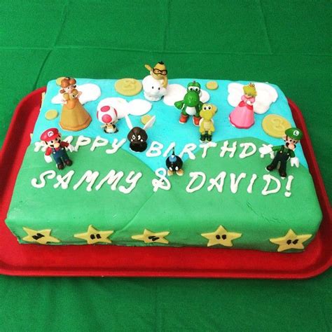 If you're making a mario cake for your brother, he might enjoy a more nostalgic cake featuring old either way, you'll have fun making it, and have a cake you'll be proud to show off at the birthday party. Easy Super Mario cake. Two layer 9x13 cake covered in buttercream and fondant. The sky… | Mario ...