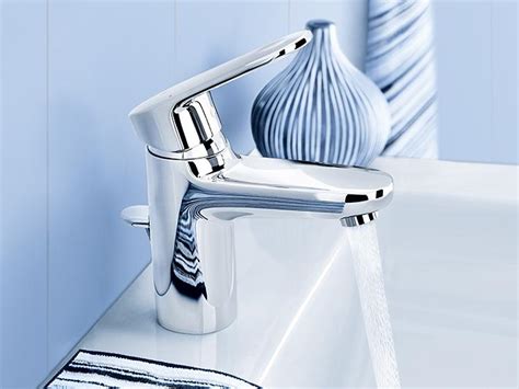 Cet article est dans la catégorie accueil , et vous pouvez trouver des articles similaires toutes catégories , bricolage , salle de bains appareils , lavabos, robinets et accessoires. Robinet de salle de bains - Robinetterie | GROHE