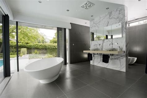 Design ed ispirazione per un bagno all'avanguardia. Rivestimenti bagno moderno, consigli ed idee - Consigli ...