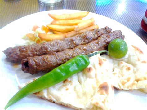 Kat blog sana masih antara top 5 entry yang orang masih baca. MAKAN MAKANAN ARAB DI PUTRAJAYA | MY LIFE THROUGH YOUR LENS