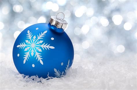 Snow Christmas Ball Wallpapers High Quality Download Free
