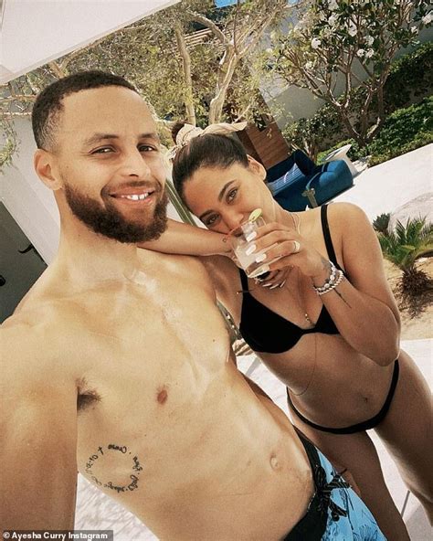 Steph Curry S Wife Ayesha Shows Off Her Enviable Bikini Body News Around The World