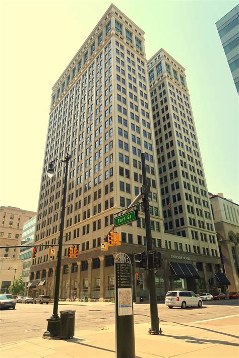 Downtown Detroit Chrysler House Dime Building Wyliepoon Flickr