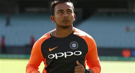 Prithvi shaw complete bio & career. Prithvi Shaw suspended by BCCI for 8 months for doping ...