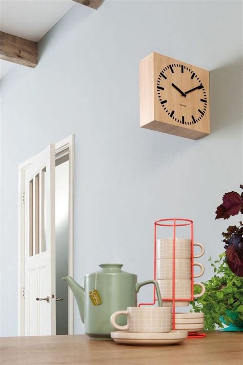 Build a clock into daily chalkboard menus. 10+ Beautiful And Unique Diy Wall Clock Ideas | Diy clock ...