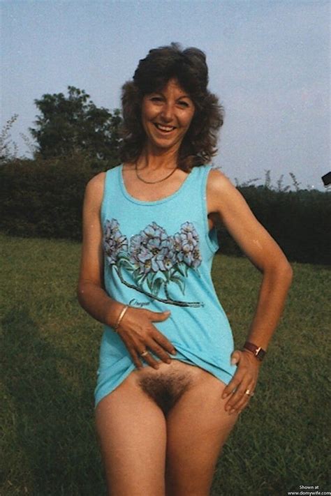 Vintage Shirt No Panties Pics Xhamster