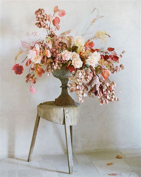 Awesome 65 Beautiful Fall Flower Arrangements Ideas That You Can Make