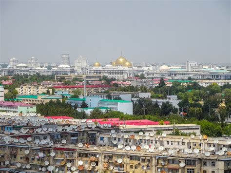 무료 이미지 Ashgabat Turkmenistan 시티 도시 풍경 주택들 하늘 구름 건물 낮 하부 구조 탑 블록 도시 디자인 창문 물줄기
