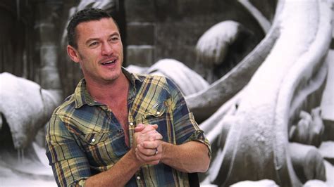 Learn how luke evans trained and the workout and diet he used to prepare to become gaston. Beauty and the Beast: Luke Evans "Gaston" Behind the ...