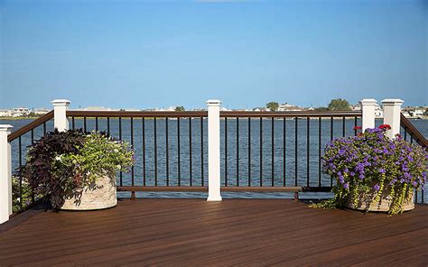 Trex Railing Spindles Trex Signature® Railing Is Available In Two