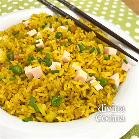 El arroz frito con piña también recibe el nombre de khao pad saparod. Receta de Arroz frito al curry fácil y rápido - Divina Cocina