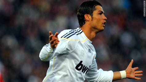 Ronaldo Hat Trick Keeps Faint Real Madrid Hopes Alive
