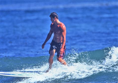 Pelados No Surf Naked In The Surf Alec Musser Mega Atleta E Surfista
