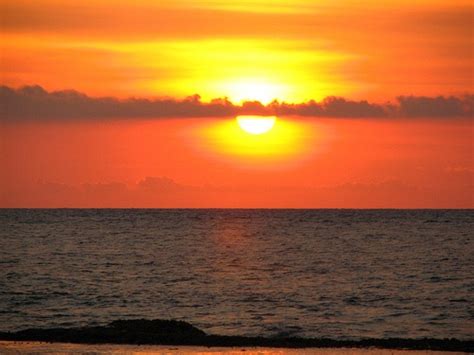 Check spelling or type a new query. Mengenal Lebih Dekat Pantai Anyer di Banten
