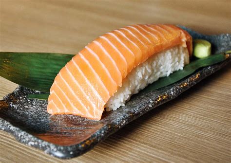 Tokyo kitchen's dinasour sushi is probably one of the biggest sushis in. FOOD Malaysia