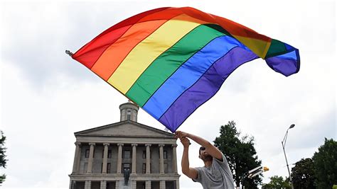 Tennessees Adoption Bill That Could Deny Same Sex Couples Explained
