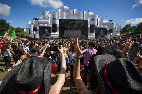 72% at Rock in Rio say the world will be worse off in 2050 - The Rio Times