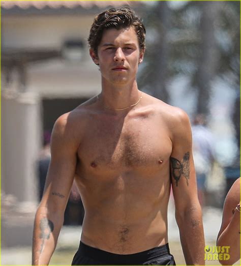 Alexissuperfans Shirtless Male Celebs Shawn Mendes Walks Shirtless And Barefoot With Friend